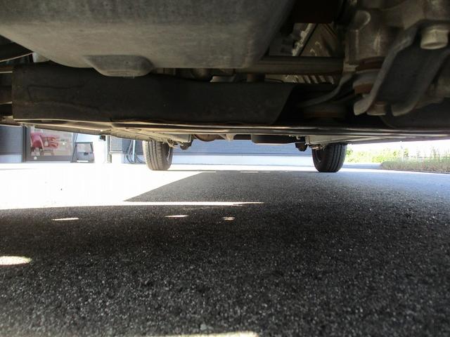 お車の販売以外にも、車検整備や自動車保険代理店業務も行っています！お気軽にご相談ください！