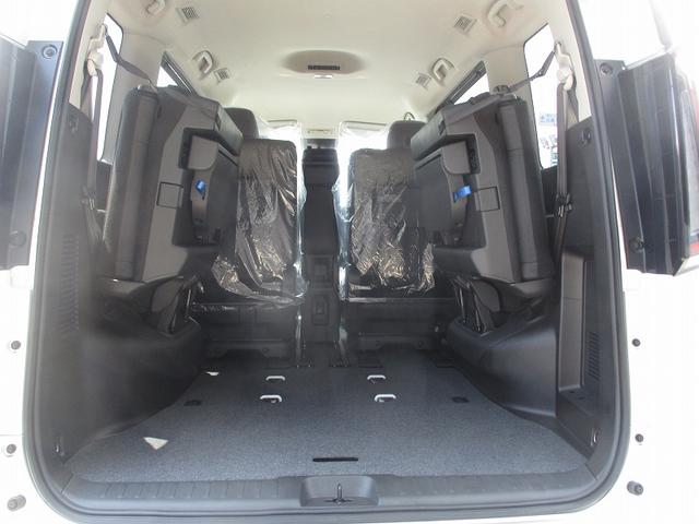 セレナ ハイウェイスターＶ　シートヒータ　横滑り防止　ＬＥＤ　オートライト　インテリキー　４ＷＤ　クリアランスソナー　Ｉストップ　オートマチックハイビーム　衝突回避支援　車線逸脱（14枚目）