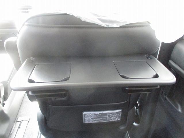 セレナ ハイウェイスターＶ　シートヒータ　横滑り防止　ＬＥＤ　オートライト　インテリキー　４ＷＤ　クリアランスソナー　Ｉストップ　オートマチックハイビーム　衝突回避支援　車線逸脱（28枚目）