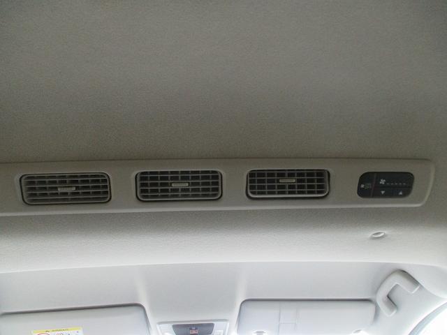 フリード e:HEVエアー EX リアクーラー スマートキー シートヒーター 4WD レーンアシスト VSA クルコン ソナー 衝突被害軽減システム Aライト LEDヘッド(21枚目)