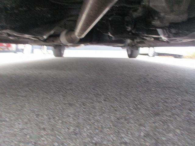 Ｎ－ＢＯＸカスタム Ｇ・Ｌホンダセンシング　オートＬＥＤ　助手席エアバッグ　フルフラット　車線逸脱警報装置　キーレス　シートＨ　アイドリングＳＴ　セキュリティーアラーム　スマ－トキ－　リアカメラ　ＥＴＣ　前車追従機能　サイドエアバッグ　ＶＳＡ（17枚目）