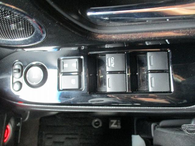 Ｎ－ＢＯＸカスタム Ｇ・Ｌホンダセンシング　オートＬＥＤ　助手席エアバッグ　フルフラット　車線逸脱警報装置　キーレス　シートＨ　アイドリングＳＴ　セキュリティーアラーム　スマ－トキ－　リアカメラ　ＥＴＣ　前車追従機能　サイドエアバッグ　ＶＳＡ（41枚目）