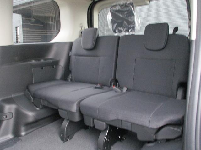 セレナ e-パワー ハイウェイスターV VDC ウォークスルー 自動(被害軽減)ブレーキ フルフラット ダブルエアコン LDP 3列シート LEDランプ オートマチックハイビーム 盗難防止システム スマートキー サイドカーテンエアバック(17枚目)