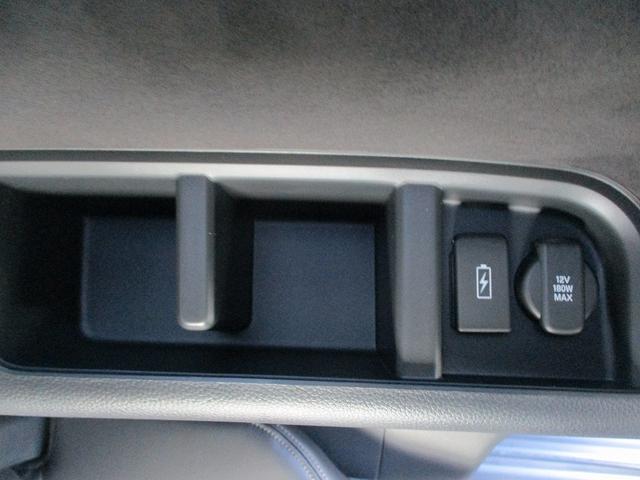 ステップワゴン eHEVスパーダプレミアムラインブラックエディション オットマン パワーテールゲート(21枚目)