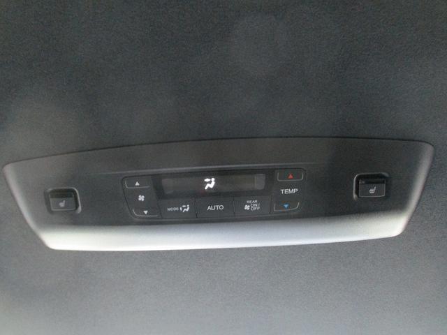 ステップワゴン eHEVスパーダプレミアムラインブラックエディション オットマン パワーテールゲート(25枚目)