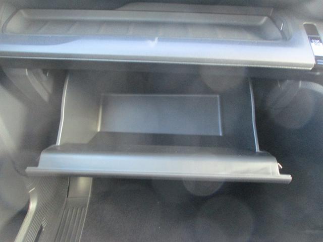 ステップワゴン eHEVスパーダプレミアムラインブラックエディション オットマン パワーテールゲート(27枚目)