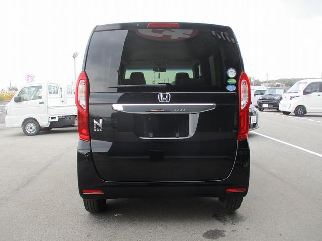 N-BOX G・Lホンダセンシング レーダブレーキ Aストップ 車線維持支援システム ATハイビーム ESC キーフリーシステム LEDライト オートライト バックM スマートキー クルコン ETC 両席エアバック フルフラット ABS(11枚目)