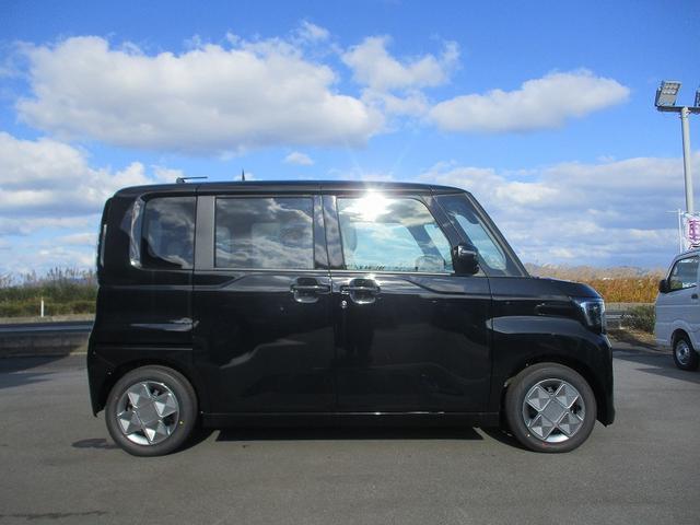 ルークス X アイドリングストップ 運転席助手席エアバック サイドエアバック カーテンエアバック ABS 衝突被害軽減ブレーキ 横滑り防止装置 レーンキープアシスト アクセル踏み間違い防止装置 スライドドア(8枚目)