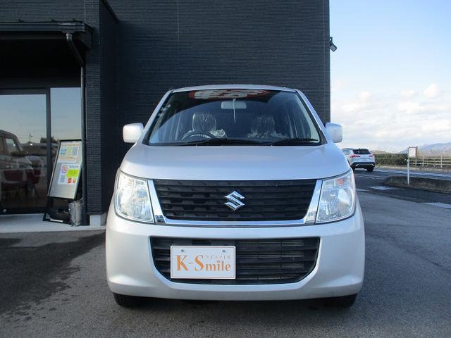 ワゴンＲ ＦＡ　フルタイム４ＷＤ　フルフラット　キーレス　盗難防止装置　Ｗエアバック　パワステ　エアコン　ベンチシート　エアバック　衝突安全ボディ　パワーウィンドウ　ＡＢＳ　シ－トヒ－タ－（7枚目）