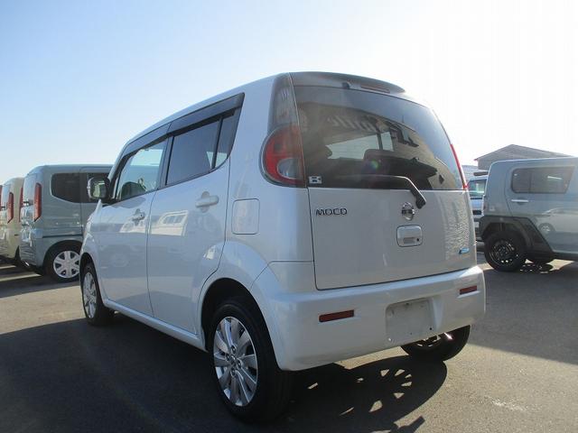 モコ Ｘ　パワーウインド　ＡＴエアコン　安全ボディ　イモビライザー　フロントベンチシート　デュアルエアバッグ　エコモード　スマキー　運転席エアバッグ　キーレスエントリー　パワステ　ＡＢＳ（14枚目）