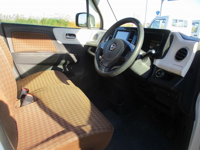 モコ Ｘ　パワーウインド　ＡＴエアコン　安全ボディ　イモビライザー　フロントベンチシート　デュアルエアバッグ　エコモード　スマキー　運転席エアバッグ　キーレスエントリー　パワステ　ＡＢＳ（19枚目）