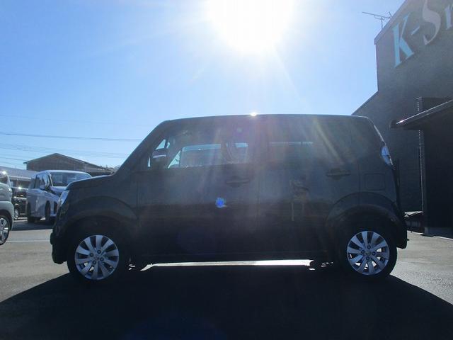 モコ ドルチェＸ　イモビライザー　スマートキー　オートエアコン　Ｉストップ　ベンチシート　パワーウィンドウ　衝突安全ボディ　デュアルエアバック　ＡＢＳ　運転席エアバック　パワステ　キーレスエントリー（16枚目）