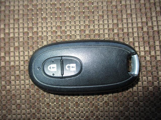 モコ G スマートキー&プッシュスタート エアバック セキュリティ パワステ フルフラット エアコン 衝突安全ボディ ベンチシート 助手席エアバック パワーウィンドウ キーレス ABS(35枚目)