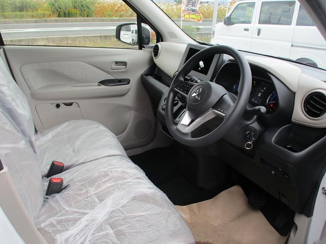 ｅＫワゴン Ｍ　オートハイビーム　踏み間違い防止アシスト　イモビライザー　パワーウィンドウ　Ｐセンサー　マニュアルエアコン　キーレスエントリー　前席シートヒーター　ＡＳＣ　オートライト　エアバック　パワステ　ＡＢＳ（20枚目）