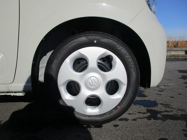 アルト Ｌ　運転席助手席エアバッグ　車線逸脱防止　キーレスリモコン　シートヒータ　Ｐセンサー　盗難警報装置　マニュアルエアコン　パワーステアリング　パワーウインドウ　サイドエアバッグ　オートハイビーム　エアバック（5枚目）