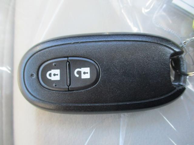 ＭＲワゴンＷｉｔ ＬＳ　キーフリー　パワーウインドウ　ＵＳＢ入力　Ｂカメラ　Ｓキー　エアコン　パワーステアリング　盗難防止装置　ベンチシート　衝突安全ボディ　ＡＢＳ　助手席エアバック　運転席エアバック　ｉ－ｓｔｏｐ（33枚目）