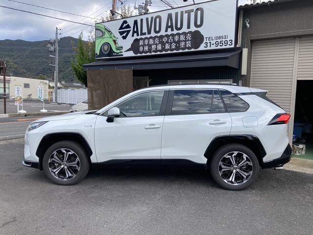 ＲＡＶ４ ＰＨＶ Ｚ　４ＷＤ　全周囲カメラ　クリアランスソナー　オートクルーズコントロール　レーンアシスト　パワーシート　衝突被害軽減システム　ナビ　ＴＶ　オートマチックハイビーム　オートライト　ＬＥＤヘッドランプ（15枚目）