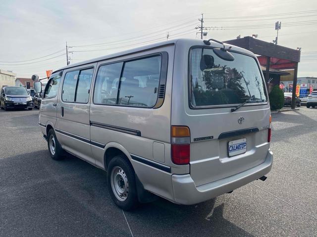 ハイエースワゴン 10人乗り ディーゼル ワンオーナー スライドドア AT ABS エアコン パワーステアリング パワーウィンドウ 運転席エアバッグ 走行79000キロ ワンオーナー 買取直売車両 GOO鑑定車(18枚目)