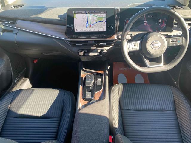 オーラ G レザーエディション 助手席回転シート ワンオーナー 前後ドライブレコーダー 全周囲カメラ ナビTV BOSEサウンド プロパイロット インテリルームミラー クリアランスソナー アルミホイール LED 黒革シート スマートキー シートヒーター 買取直売(2枚目)