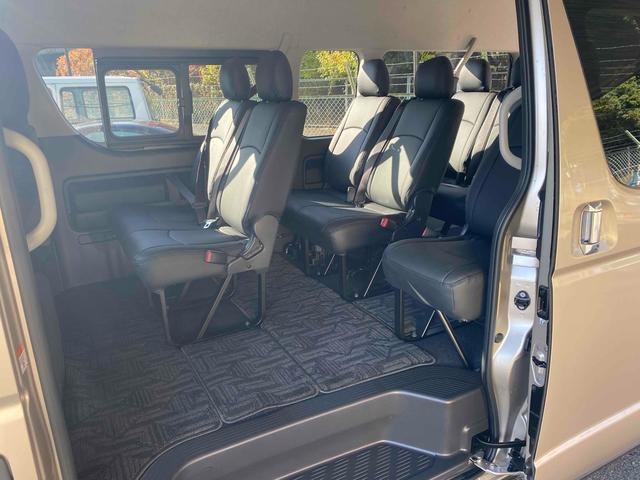 ハイエースワゴン グランドキャビン 10人乗り ワンオーナー 走行1500キロ 4WD アルパイン11型ナビTV 連動ドライブレコーダー ETC Bカメラ 社外アルミ 社外テール 社外サイドオーニング クリアランスソナー 黒シートカバー 左電動スライドドア スマートキー 買取直売(25枚目)
