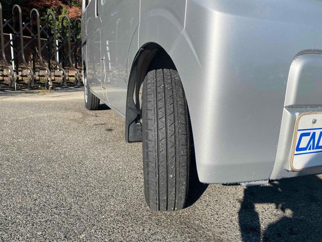 エブリイ PC 5MT ワンオーナー 走行1.5万キロ 5MT 衝突被害軽減システム クリアランスソナー レーンアシスト 両側スライドドア キーレスエントリー 電動格納ミラー オートライト 盗難防止システム ABS ESC GOO鑑定車 買取直売車両(20枚目)