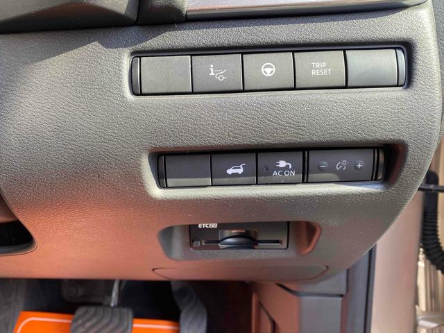 エクストレイル G e-4ORCE eパワー ワンオーナー サンルーフ 4WD インテリルームミラー プロパイロット 全周囲カメラ クリアランスソナー レーンアシスト パワーシート 自動駐車システム サンルーフ ナビTV LED 電動リアゲート 19インチAW 買取直売車(7枚目)