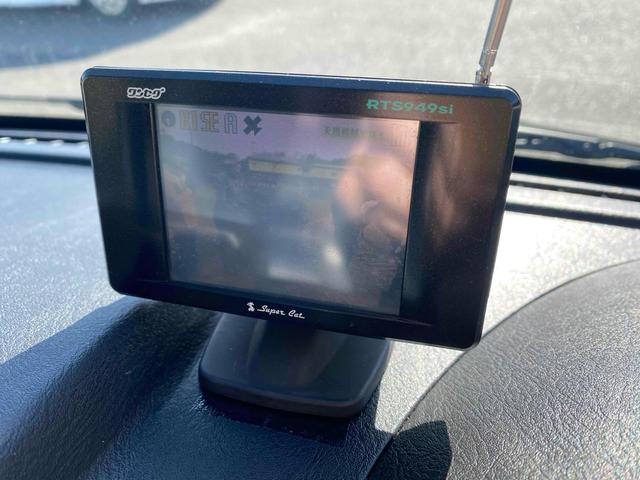 ミニキャブトラック ＶＸ－ＳＥ　オートマ　ワンオーナー　走行１．２万キロ　ＡＴ　社外ＴＶ　ＡＢＳ　エアコン　パワステ　運転席エアバッグ　買取直売車両（5枚目）