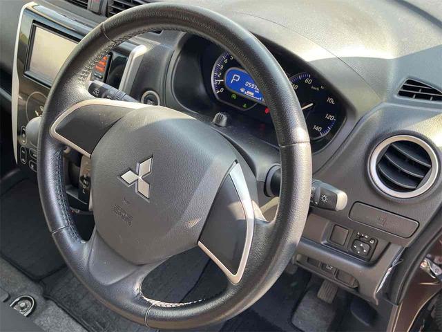 ｅＫカスタム Ｇ　ＥＴＣ　バックカメラ　ナビ　ＨＩＤ　スマートキー　アイドリングストップ　電動格納ミラー　ベンチシート　ＣＶＴ　盗難防止システム　ＡＢＳ　アルミホイール　衝突安全ボディ　エアコン　パワーステアリング（13枚目）