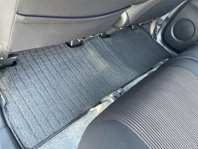 ｅＫカスタム Ｇ　ＥＴＣ　バックカメラ　ナビ　ＨＩＤ　スマートキー　アイドリングストップ　電動格納ミラー　ベンチシート　ＣＶＴ　盗難防止システム　ＡＢＳ　アルミホイール　衝突安全ボディ　エアコン　パワーステアリング（31枚目）