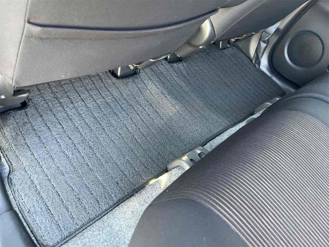 ｅＫカスタム Ｇ　ＥＴＣ　バックカメラ　ナビ　ＨＩＤ　スマートキー　アイドリングストップ　電動格納ミラー　ベンチシート　ＣＶＴ　盗難防止システム　ＡＢＳ　アルミホイール　衝突安全ボディ　エアコン　パワーステアリング（40枚目）