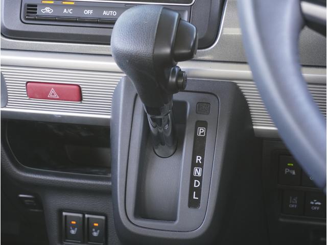 スペーシアギア ギア　ＨＹＢＲＩＤ　ＸＺ　ナビ　バックカメラ　ＥＴＣ　ＤＶＤ　ナビ　バックカメラ　ドライブレコーダー　ＥＴＣ　両側電動スライドドア　リアパーキングセンサー　シートヒーター　プッシュスタート　スマートキー　Ｂｌｕｅｔｏｏｔｈ　オートライト　衝突被害軽減システム（17枚目）