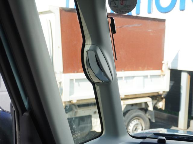 スペーシアギア ギア　ＨＹＢＲＩＤ　ＸＺ　ナビ　バックカメラ　ＥＴＣ　ＤＶＤ　ナビ　バックカメラ　ドライブレコーダー　ＥＴＣ　両側電動スライドドア　リアパーキングセンサー　シートヒーター　プッシュスタート　スマートキー　Ｂｌｕｅｔｏｏｔｈ　オートライト　衝突被害軽減システム（68枚目）