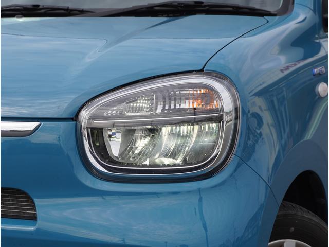 アルト HYBRID X 全方位カメラ ディスプレイオーディオ 全方位カメラ ディスプレイオーディオ リアパーキングセンサー シートヒーター プッシュスタート スマートキー LEDヘッドライト オートライト ドアバイザー 衝突被害軽減システム アイドリングストップ(12枚目)