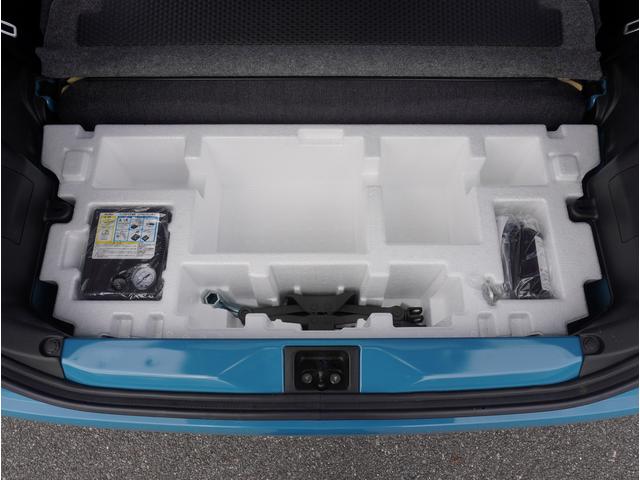 アルト HYBRID X 全方位カメラ ディスプレイオーディオ 全方位カメラ ディスプレイオーディオ リアパーキングセンサー シートヒーター プッシュスタート スマートキー LEDヘッドライト オートライト ドアバイザー 衝突被害軽減システム アイドリングストップ(41枚目)