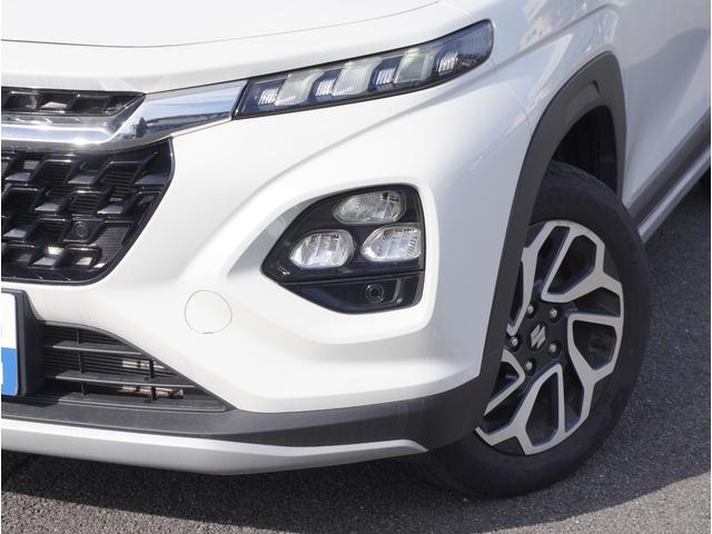 フロンクス ４ＷＤ　全方位カメラ　ナビ　パーキングセンサー　スマートキー　４ＷＤ　全方位カメラ　ナビ　パーキングセンサー　パドルシフト　アダプティブクルーズコントロール　レーンアシスト　シートヒーター　電動パーキングブレーキ　ワイヤレス充電　プッシュスタート　スマートキー（24枚目）