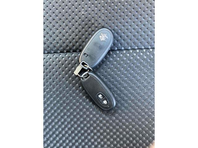 ワゴンRスティングレー リミテッドII ETC オートライト HID スマートキー 電動格納ミラー ベンチシート CVT 盗難防止システム ABS CD アルミホイール 衝突安全ボディ エアコン パワーステアリング パワーウィンドウ(20枚目)