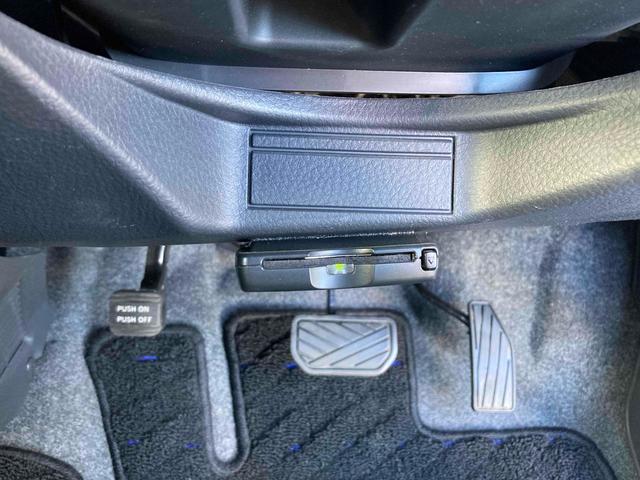 ワゴンRスティングレー リミテッドII ETC オートライト HID スマートキー 電動格納ミラー ベンチシート CVT 盗難防止システム ABS CD アルミホイール 衝突安全ボディ エアコン パワーステアリング パワーウィンドウ(22枚目)