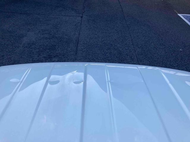 キャリイトラック KC 4WD 三方開 MT エアコン パワーステアリング 運転席エアバッグ(5枚目)