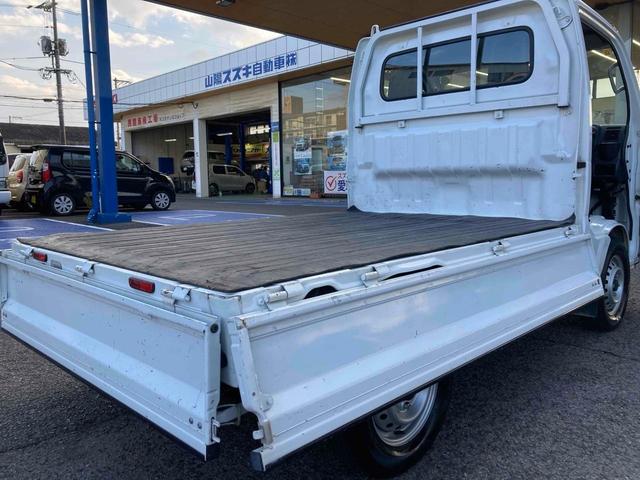 キャリイトラック KC 4WD 三方開 MT エアコン パワーステアリング 運転席エアバッグ(13枚目)