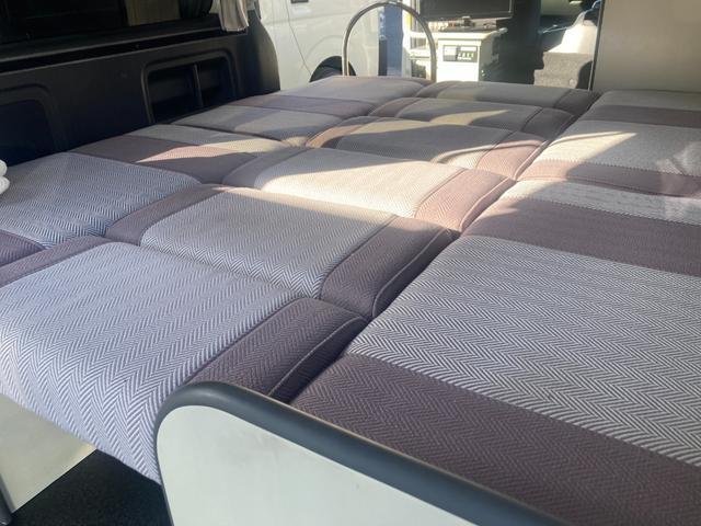 ハイエースワゴン 　ナッツＲＶ　トライアル　１０名乗車　３ナンバー　サブバッテリー　走行充電　電圧計　４００Ｗインバーター　７インチナビ　ＥＴＣ１．０　バックカメラ　キャンピングカー（33枚目）