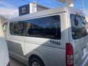 ハイエースワゴン 　ナッツＲＶ　トライアル　１０名乗車　３ナンバー　サブバッテリー　走行充電　電圧計　４００Ｗインバーター　７インチナビ　ＥＴＣ１．０　バックカメラ　キャンピングカー（6枚目）