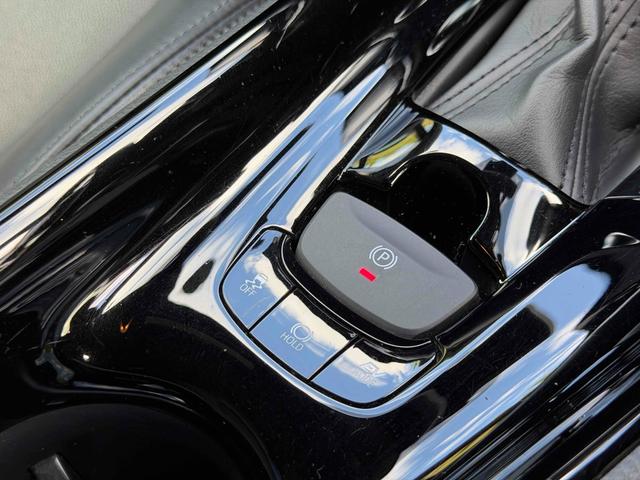 当店のお車をご覧いただきましてありがとうございます。お車についてのご質問やお見積りのご依頼、ご購入にあたってのご相談などお気軽にお問い合わせ下さい！