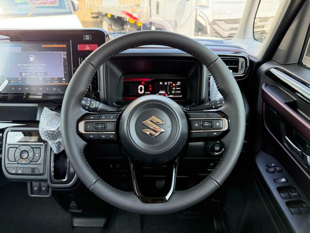 スペーシアカスタム ハイブリッドＸＳ　ワンオーナー　全方位モニター付メモリーナビゲーション　スズキコネクト対応通信機　スズキセーフティーサポート　デュアルセンサーブレーキサポートＩＩ　両側パワスラ　スマ－トキ－Ｘ２　ツートンルーフ（8枚目）