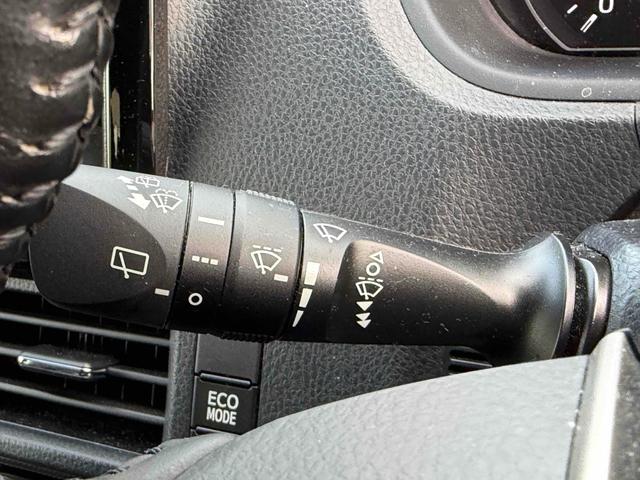 ヴォクシー ZS 煌II ドライブレコーダー ETC バックカメラ クリアランスソナー オートクルーズコントロール レーンアシスト 衝突被害軽減システム 両側電動スライドドア オートマチックハイビーム オートライト(24枚目)