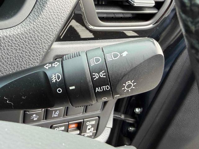 ヴォクシー ZS 煌II ドライブレコーダー ETC バックカメラ クリアランスソナー オートクルーズコントロール レーンアシスト 衝突被害軽減システム 両側電動スライドドア オートマチックハイビーム オートライト(25枚目)