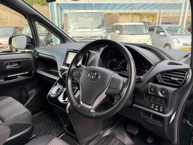 ヴォクシー ZS 煌II ドライブレコーダー ETC バックカメラ クリアランスソナー オートクルーズコントロール レーンアシスト 衝突被害軽減システム 両側電動スライドドア オートマチックハイビーム オートライト(26枚目)