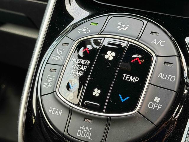 ヴォクシー ZS 煌II ドライブレコーダー ETC バックカメラ クリアランスソナー オートクルーズコントロール レーンアシスト 衝突被害軽減システム 両側電動スライドドア オートマチックハイビーム オートライト(27枚目)