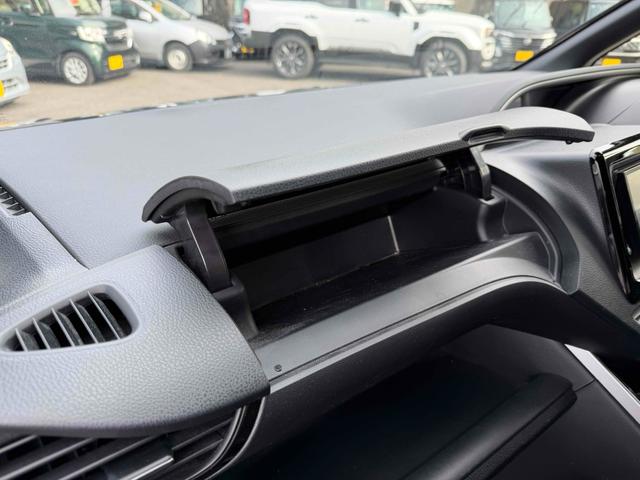 ヴォクシー ZS 煌II ドライブレコーダー ETC バックカメラ クリアランスソナー オートクルーズコントロール レーンアシスト 衝突被害軽減システム 両側電動スライドドア オートマチックハイビーム オートライト(46枚目)