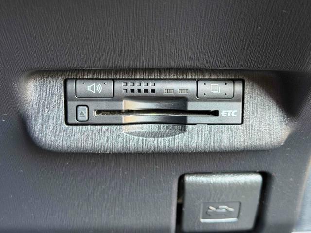 プリウス Sツーリングセレクション ETC バックカメラ ナビ TV アルミホイール オートライト ヘッドライトウォッシャー CVT スマートキー 電動格納ミラー 盗難防止システム CD 衝突安全ボディ ABS エアコン(9枚目)