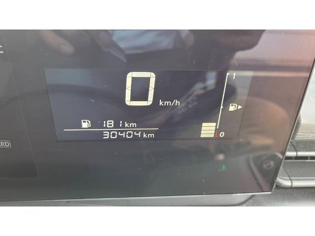 セレナ ＸＶ　ワンオーナー　禁煙車　プロパイロット　純正９インチナビ　アラウンドビュー　インテリジェントルームミラー　両側パワースライドドア　ＥＴＣ（4枚目）